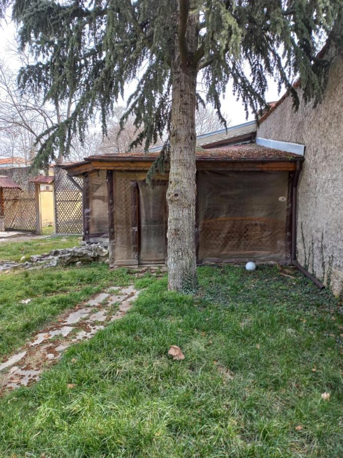 Къща За Гости -Хт سفيلين جراد المظهر الخارجي الصورة